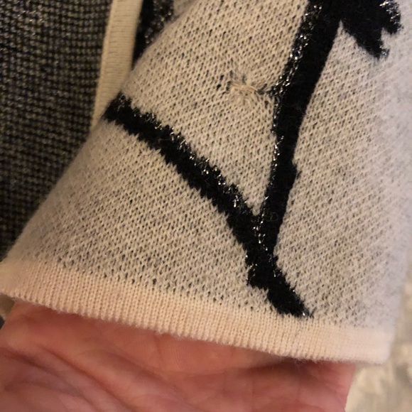 DVF Diane Von Furstenberg Cream, grey & black wrap sweater small Wool Wr… - Picture 11 of 12